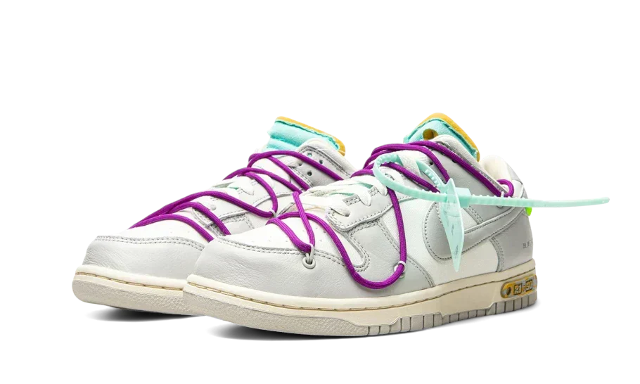 Nike® x Off-White® Dunk Low lot 21