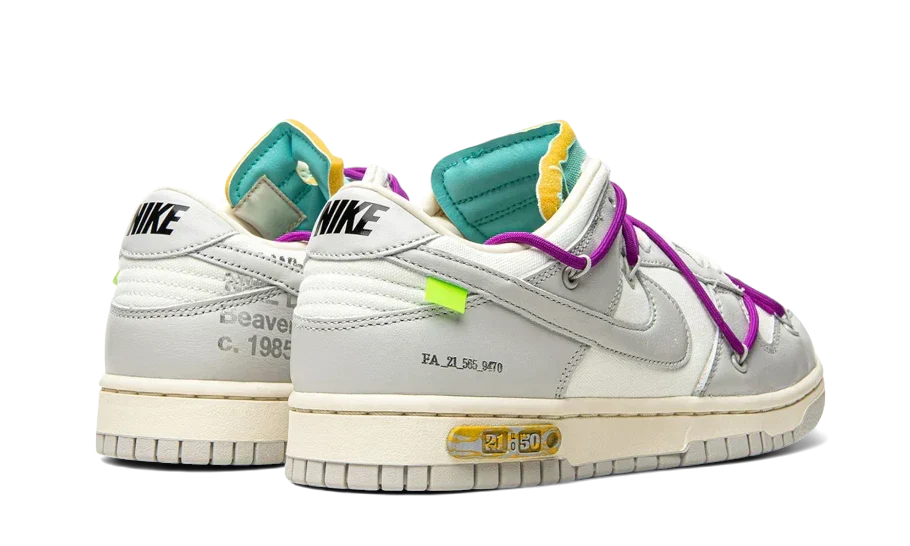 Nike® x Off-White® Dunk Low lot 21