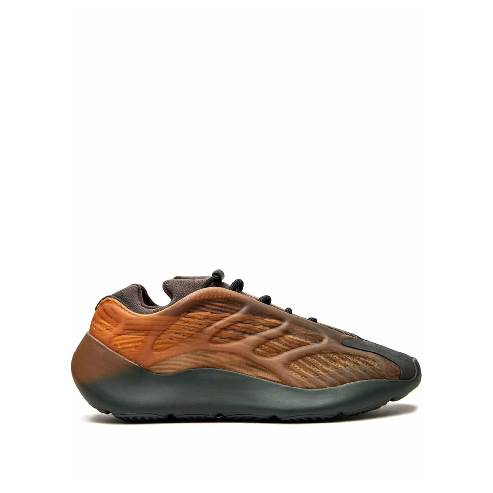 Yeezy 700 V3 Copper Fade