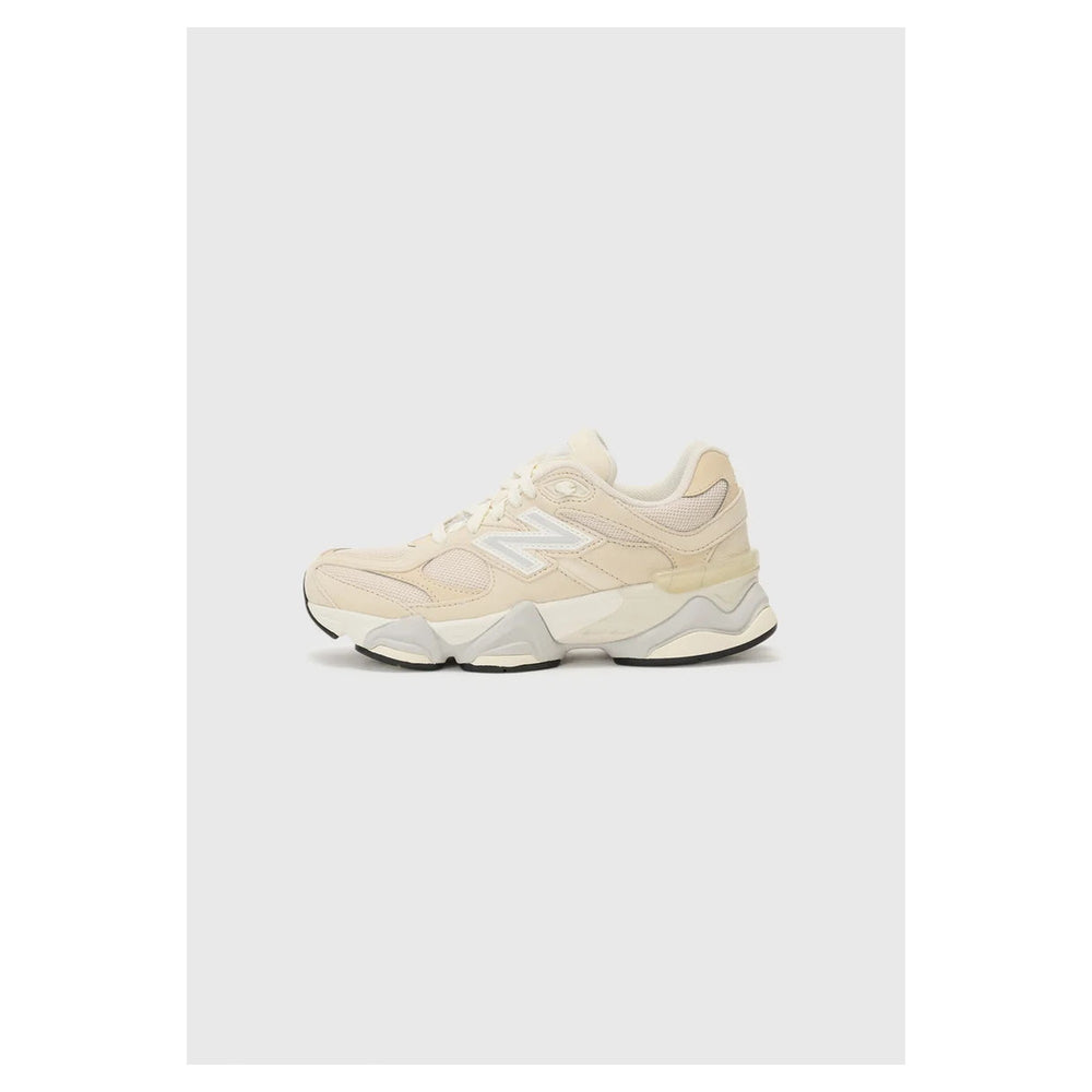 New Balance 9060 Beige