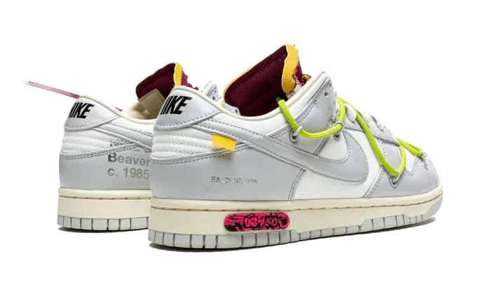 Nike® x Off-White® Dunk Low lot 8