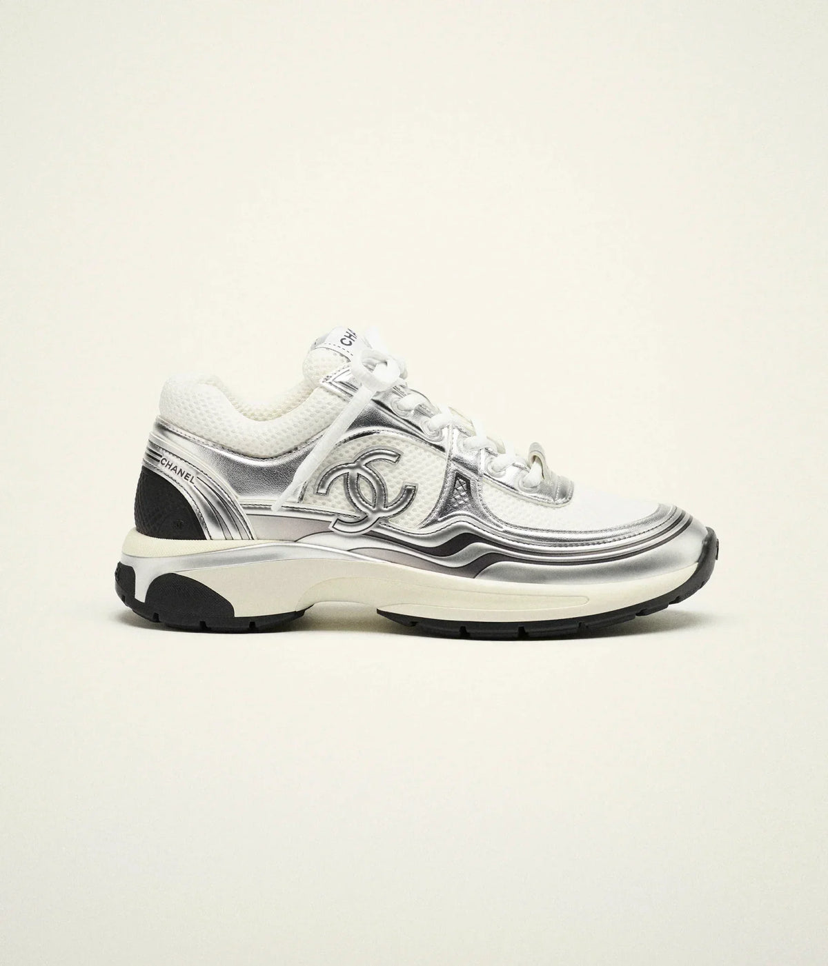 Chanel CC Runner Metalique