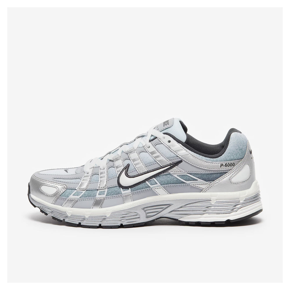 Nike P6000 Sommet Et Gris Loup