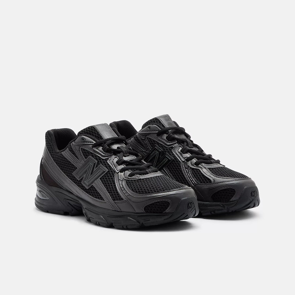 New Balance 740 Full Noir